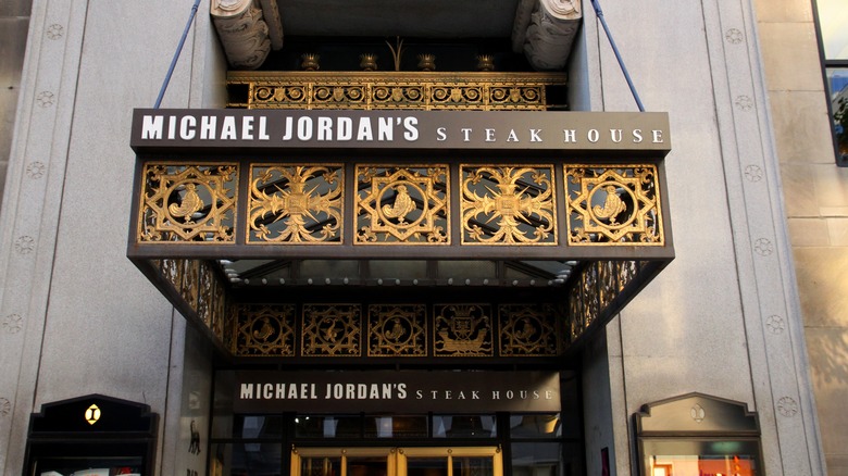 Michael Jordan's steakhouse entrance in Chicago 