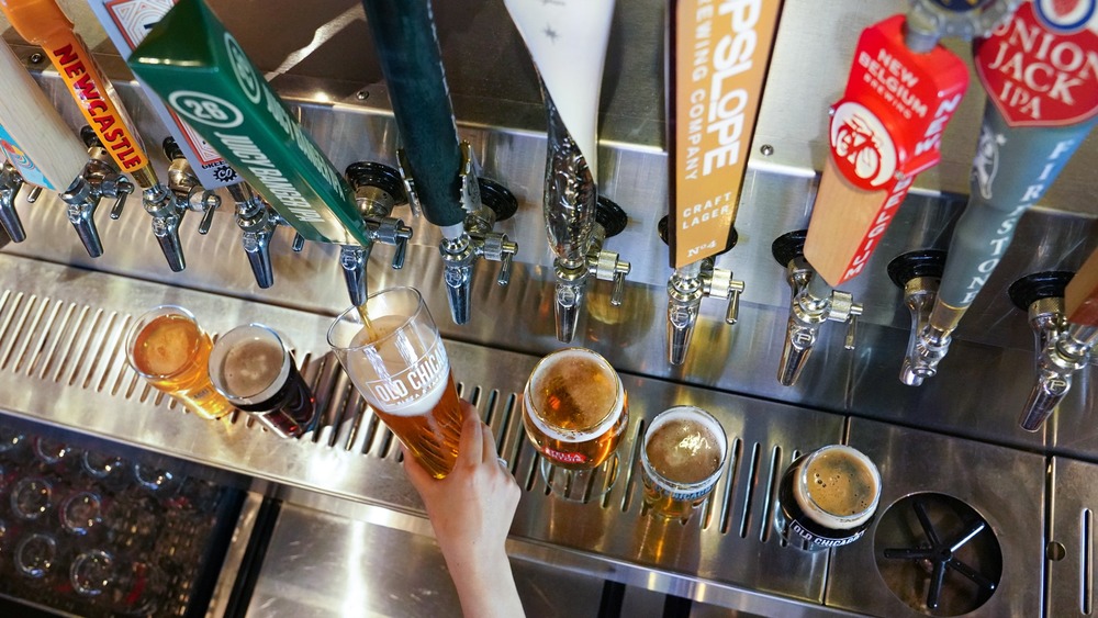 Pouring beer from one of many taps at Old Chicago