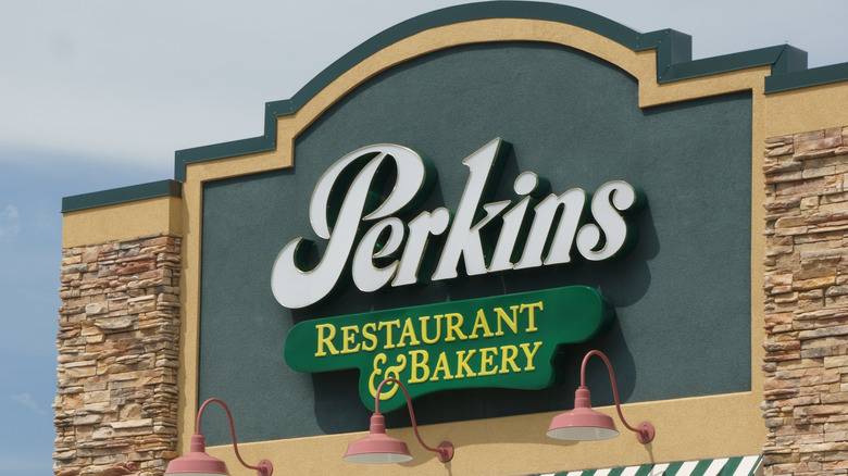 Perkins Restaurant & Bakery sign