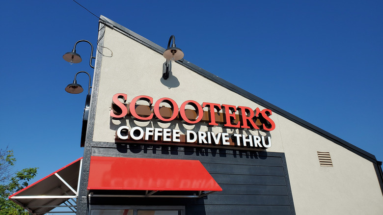 Scooter's Coffee drive-thru