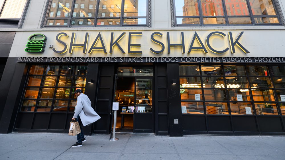 shake shack restaurant