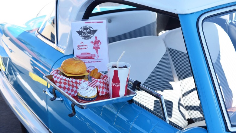 Steak 'n Shake car hop meal