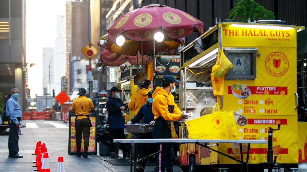 Halal Guys food cart in Manhattan