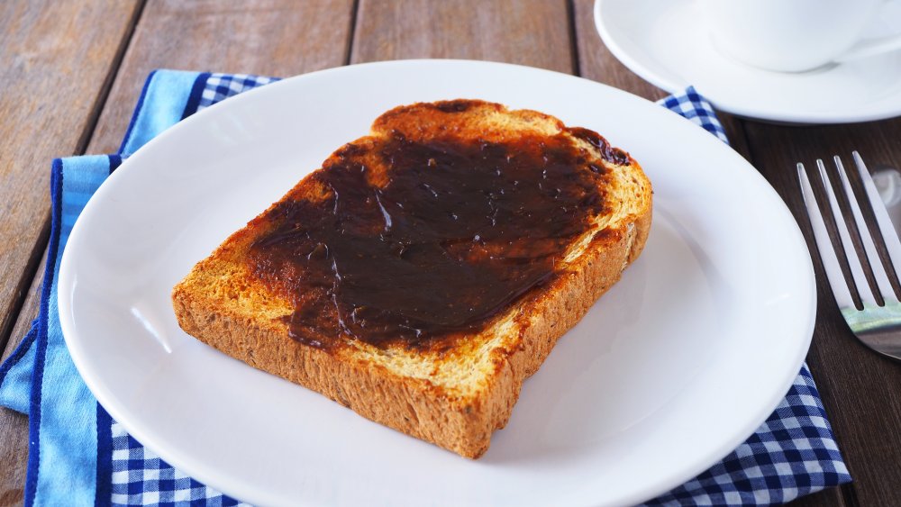 Toast Vegemite, Australia