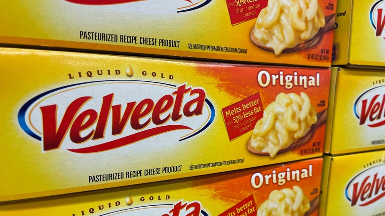 velveeta chees boxes