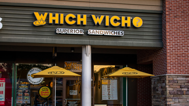 Which wich restaurant exterior