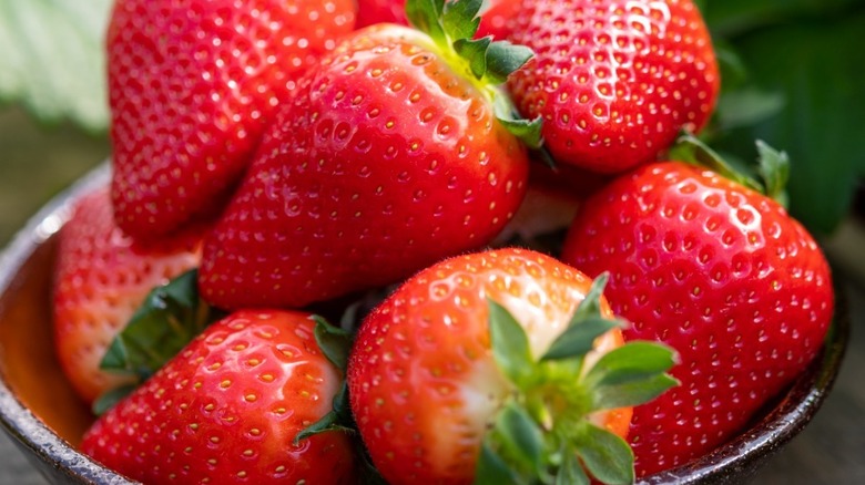 bowl of strawberries