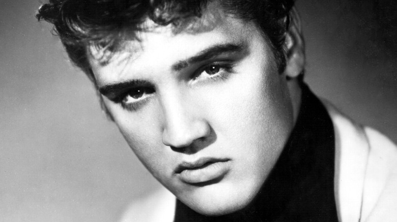Black and white portrait of Elvis Presley