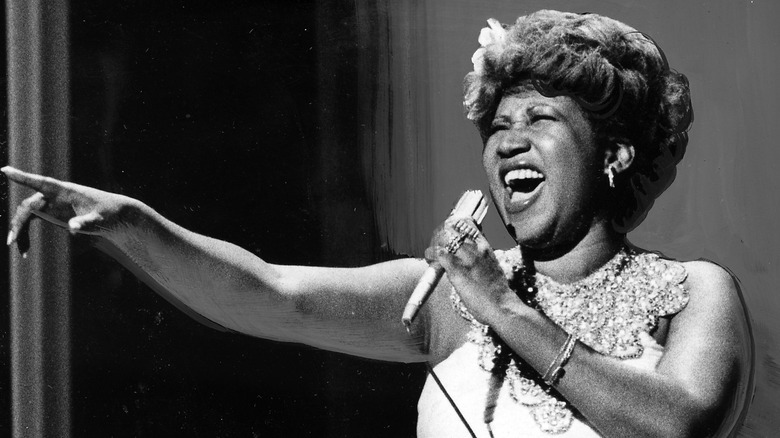 aretha franklin singing