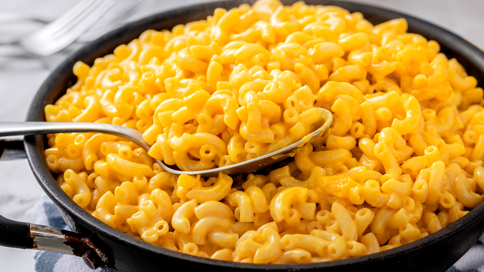 The Viral Tiktok Hack That Makes Boxed Mac And Cheese Creamier The Viral Tiktok Hack That Makes Boxed Mac And Cheese Creamier