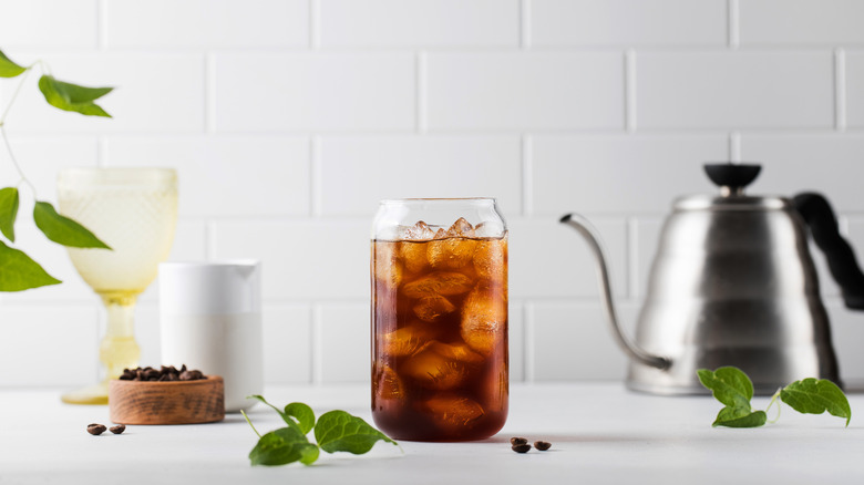 Cold brew making supplies