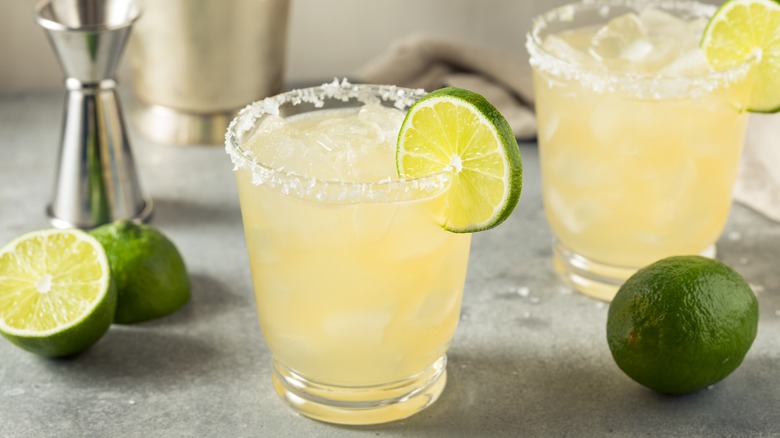 salt rimmed margarita