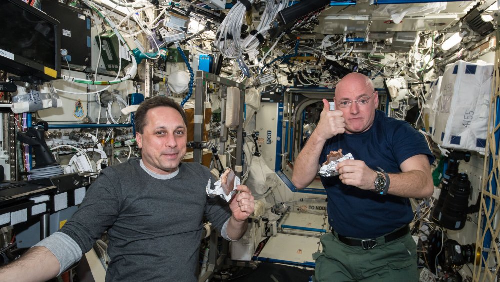 Astronauts eating