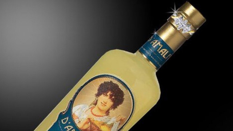 D'Amalfi Limoncello Supreme bottle