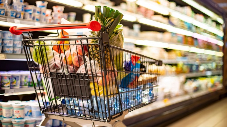 Shopping cart with groceries