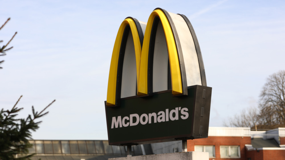 A McDonald's sign