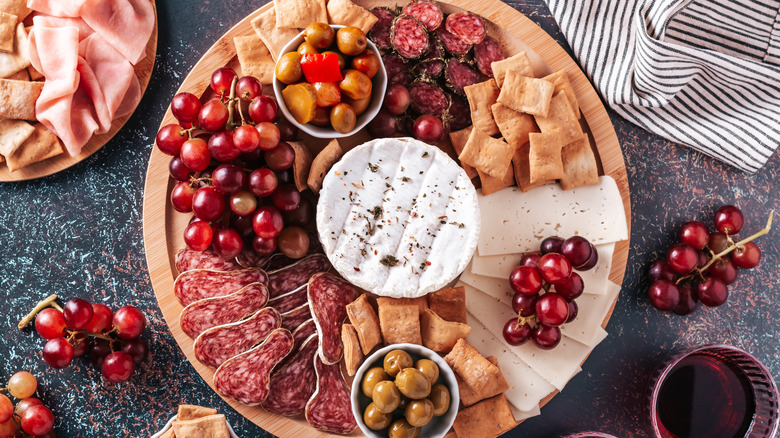 Charcuterie board meat cheese fruit