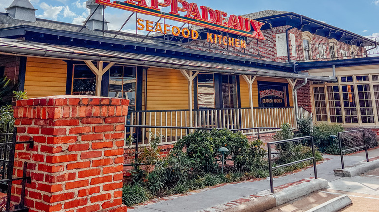 Pappadeaux Seafood Kitchen restaurant exterior