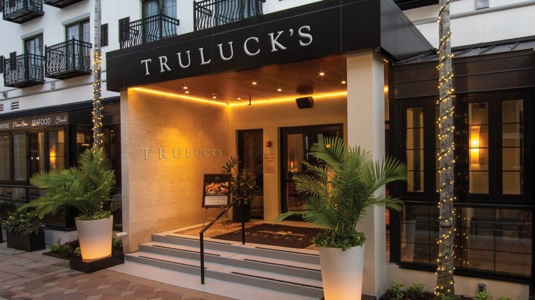 Truluck's restaurant exterior