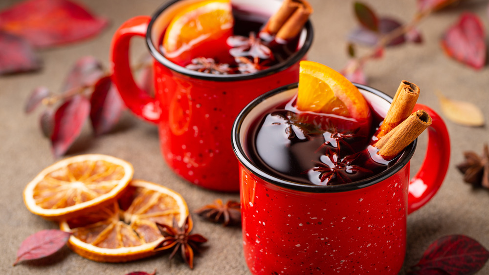 mulled wine in red mugs