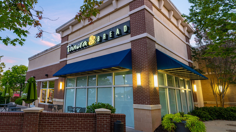 Panera Bread building exterior