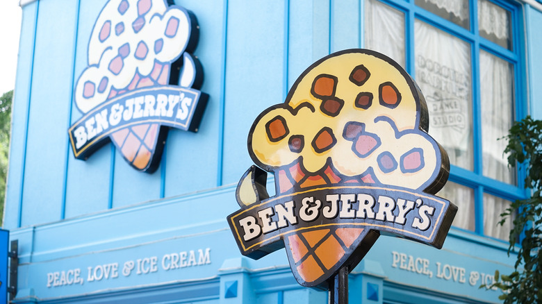 Ben & Jerry's store sign exterior