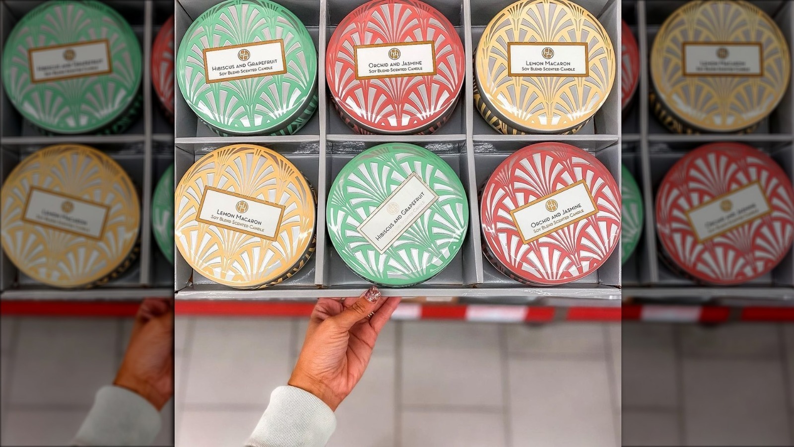 These Citrus Scented Candles From Aldi Have Fans Excited