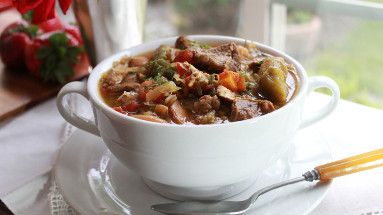 Kentucky burgoo stew