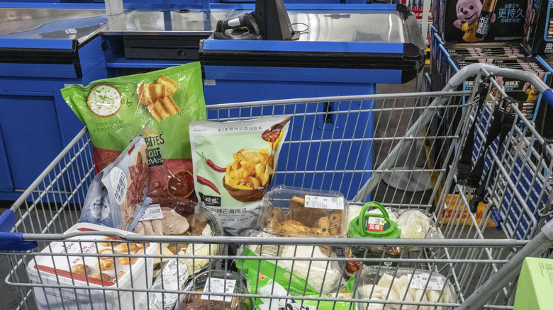 Sam's Club shopping cart