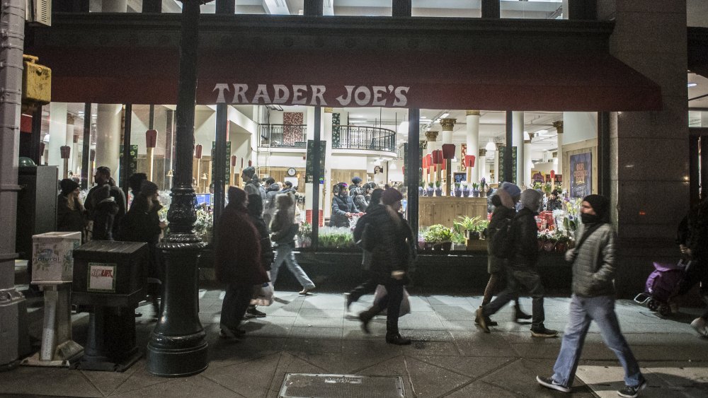 Don't shop at Trader Joe's on the wrong days