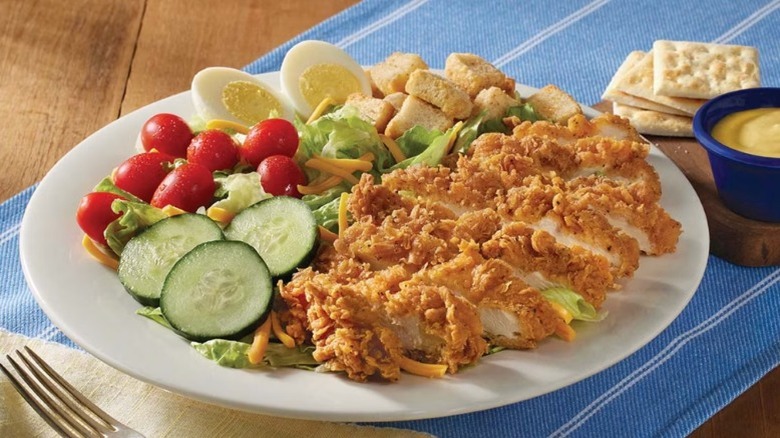 Cracker Barrel Fried Chicken Salad