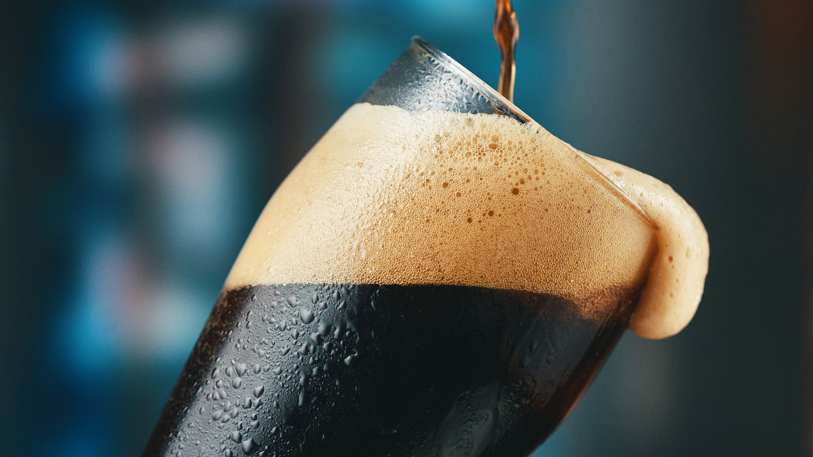 This 2-Ingredient Combo Gives Stout Beer 10x The Flavor