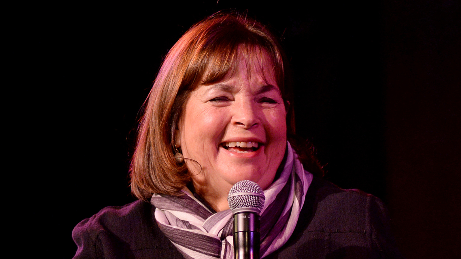 This 4-Ingredient Salad Dressing From Ina Garten Is Simple Yet Delicious