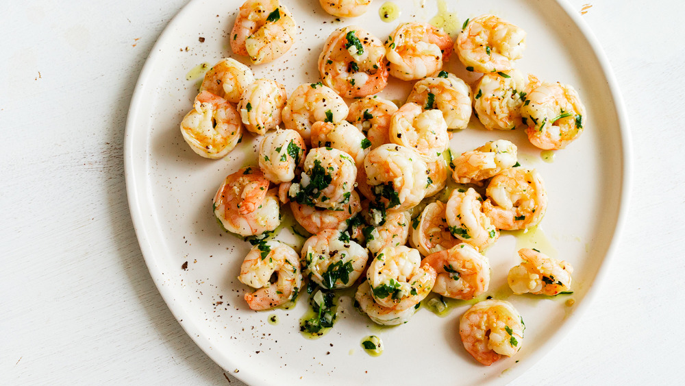 aldi 5-ingredient shrimp scampi served