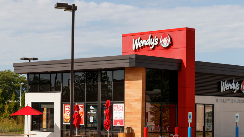 Wendy's exterior