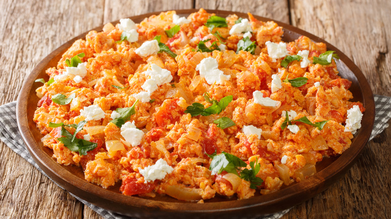 Greek egg scramble