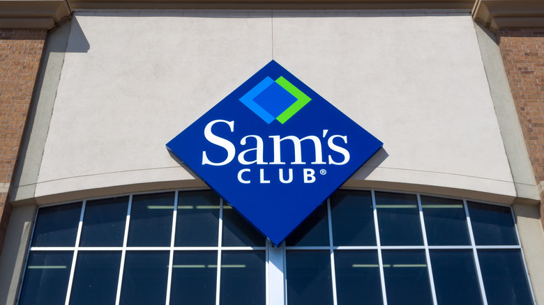 Exterior of a Sam's Club