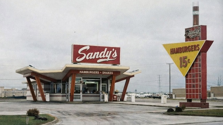 Vintage photo of Sandy's Drive-In location.
