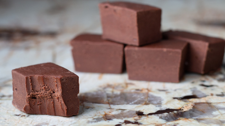 Fudge squares with a bite