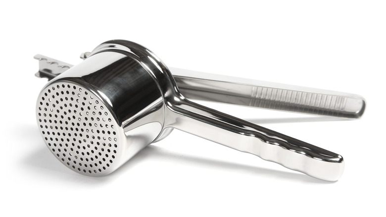 Potato ricer