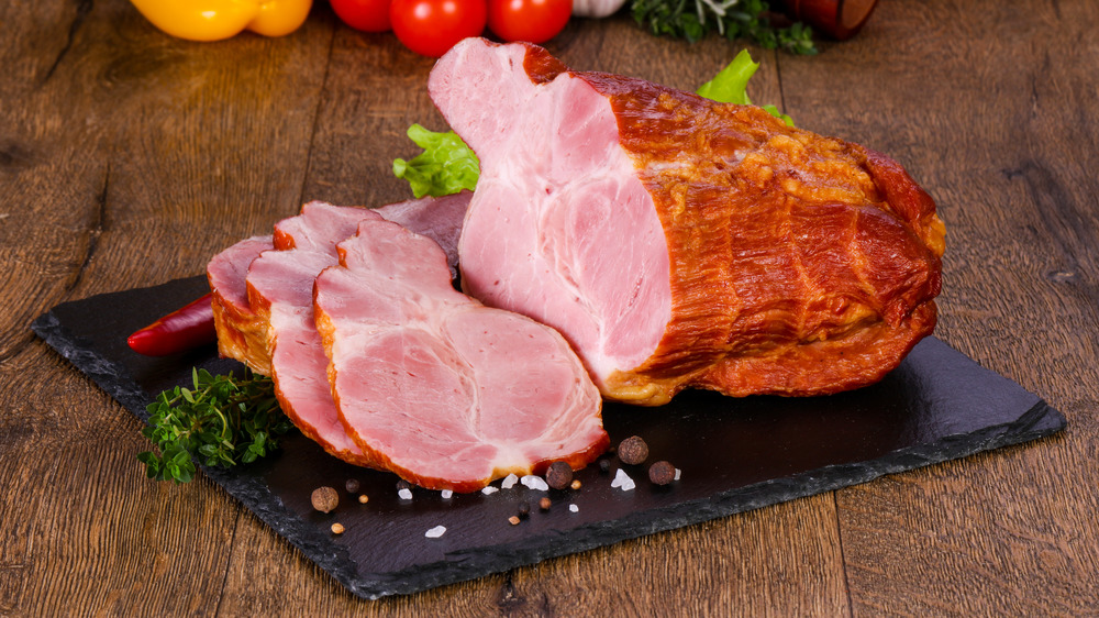 Smoked cured ham