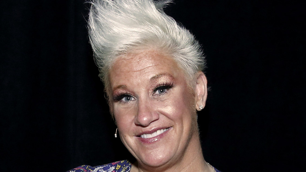 Chef Anne Burrell in pink lip gloss
