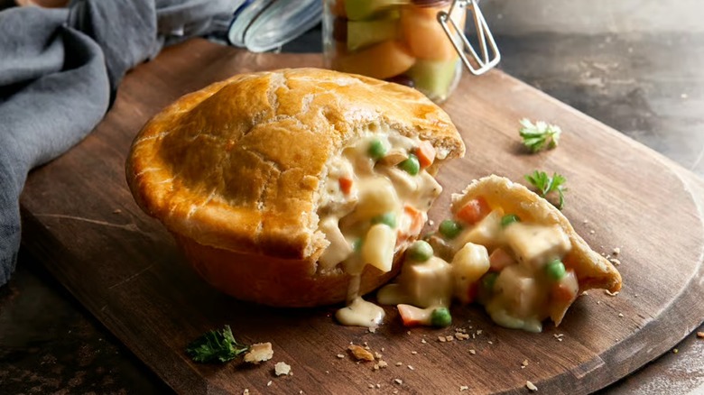 Claim Jumper chicken pot pie