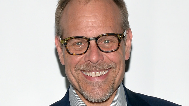 Alton Brown headshot