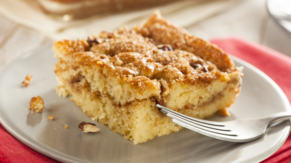 Coffee cake and a fork