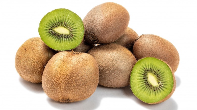 Ripe kiwi fruit