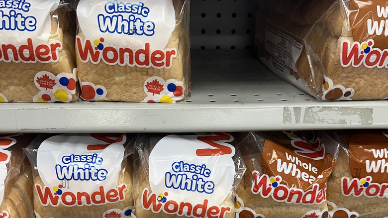 Bags of Wonder Bread in a grocery store
