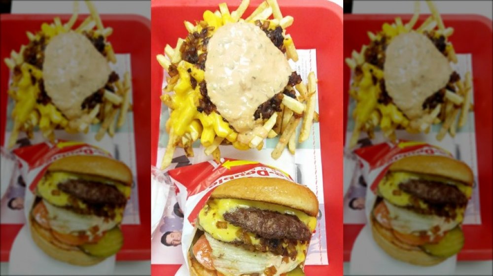 This Is How You Should Be Ordering In-N-Out's Animal Style Fries