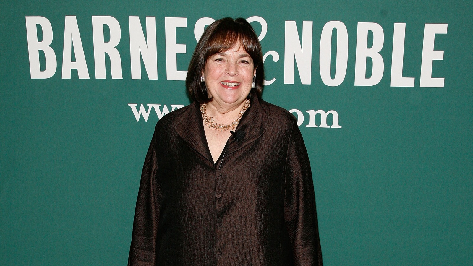 This Is Ina Garten's Ingenious Trick For Cutting Cauliflower