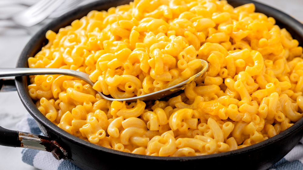 Mac and Cheese in a pan
